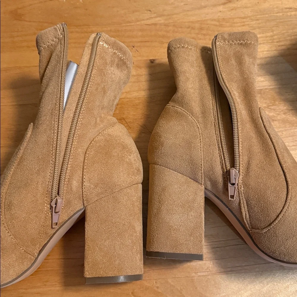Madden girl Rangerr tan micro boots